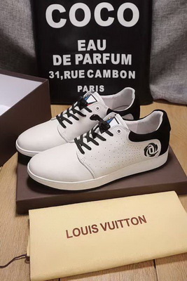 LV Fashion Men Sneakers--110